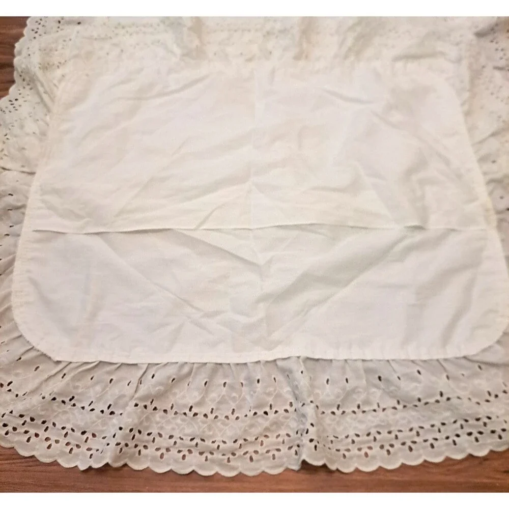 Eyelet Lace Ruffled Pillow Shams Standard White Vintage Cottage Set of 2 Boho